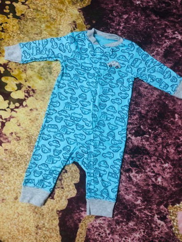 Sleepsuit newborn to 3M