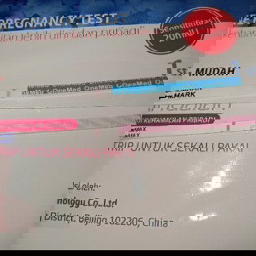 Benar positif atau tidak ya kalau di tespek masih samar , saya sudah 10hari telat menstruasi nyaa🙏