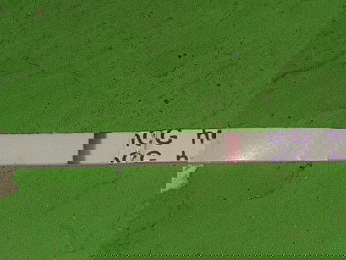 Tespek samar ada garis sedikit