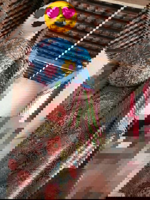 Sembunyi sembunyi gendong mshape