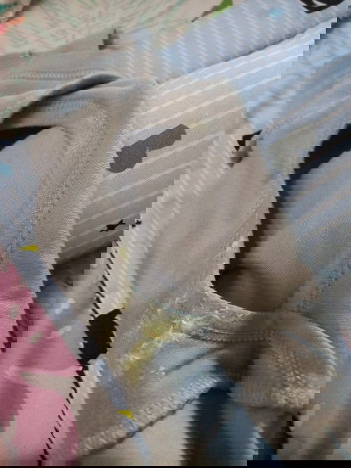 Bayi muntah dan gumoh