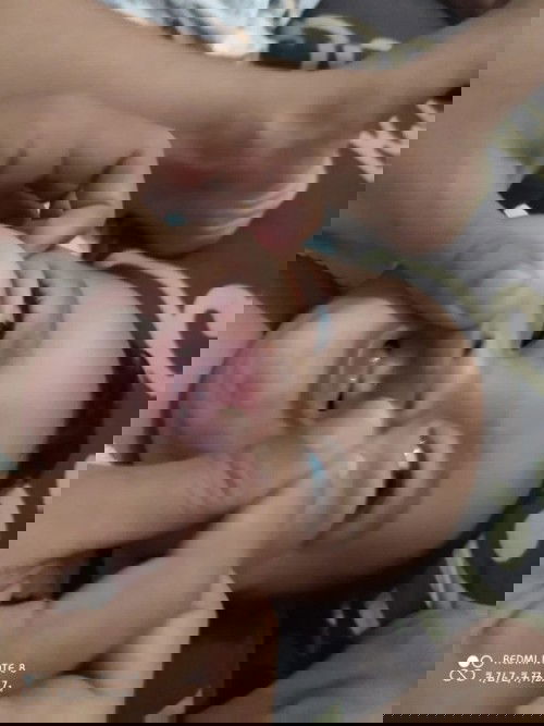 Bab berlendir coklat