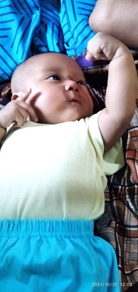 Umur 2 bulan 27 hari