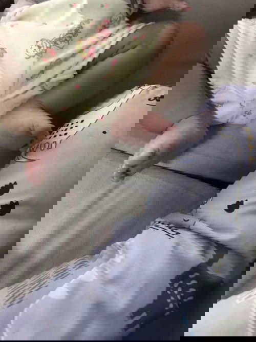 Kaki bayi 3 bulan berkeringat dan dingin