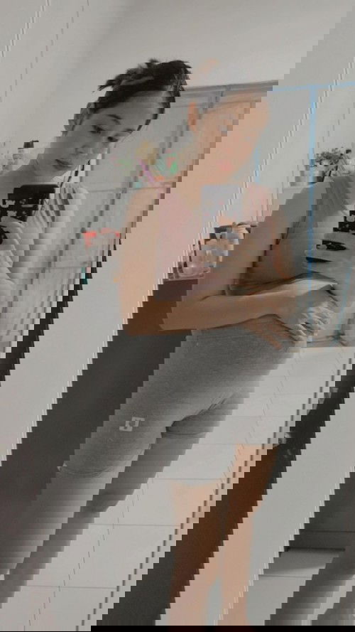 เต้านมลอกเป็นขุย