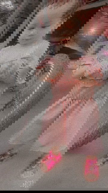 Con gái yêu của mẹ