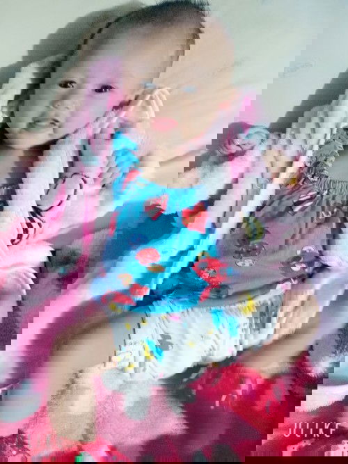 น้องน้ำหนักไม่ขึ้นเลยทำไงดีค่ะแม่ๆ
น้องกินนมผงค่ะ