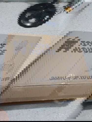 Đã nhận quà đấu giá