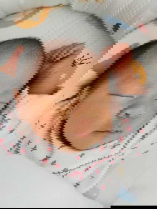 ทารกสะอึกบ่อย