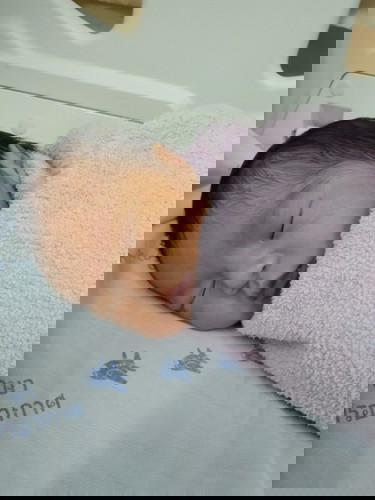 ท้องเเรกลูกสาวค่ะ💝