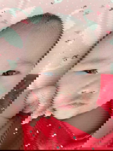 แม่ๆให้น้องทานนมผงตัวไหนกันบ้างคะ ที่ย่อยง่ายๆ น้องทาน s26 แล้วถ่ายแข็งค่ะ งอแงด้วย แนะนำหน่อยค่ะ