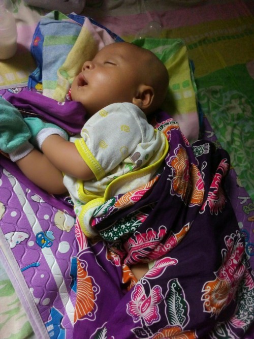 Bayi usia 1 bln 20 hari