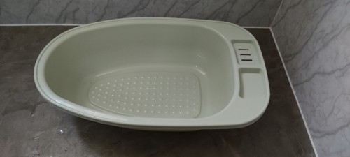 Pre own shower bathtub to give away