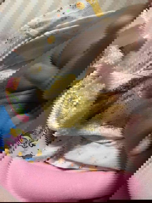 ขอสอบถามแม่ๆหน่อยจ้า 
แบบนี้เป็นอะไรไหมคะ