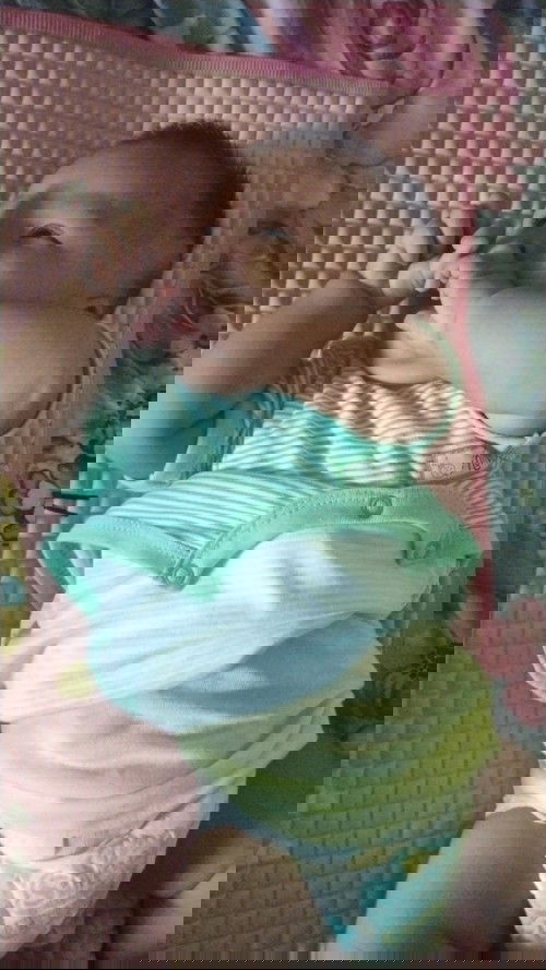 2 bulan masih perlu dibangunin utk nyusu ga?