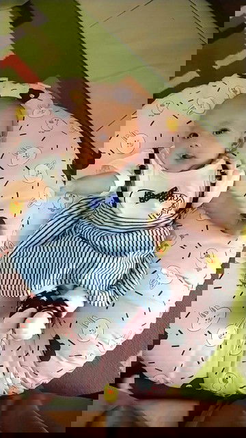 Perkembangan bayi 2 bulan