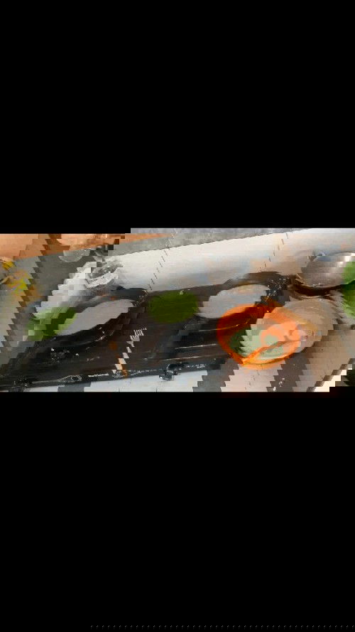 Minta tolong selalu pake uang