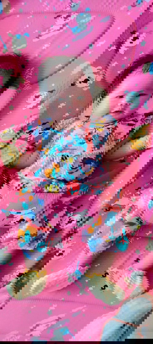 Chuyện về bé bú