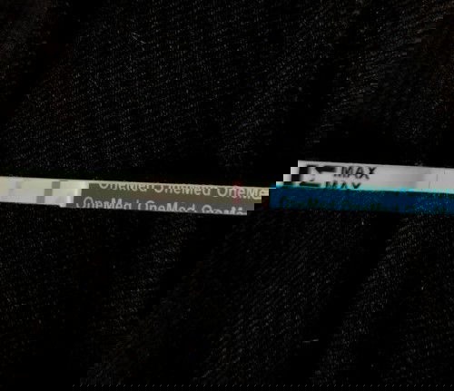 Tespek 2 garis samar