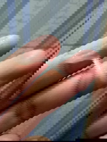 Keluar keputihan/lendir bening ??