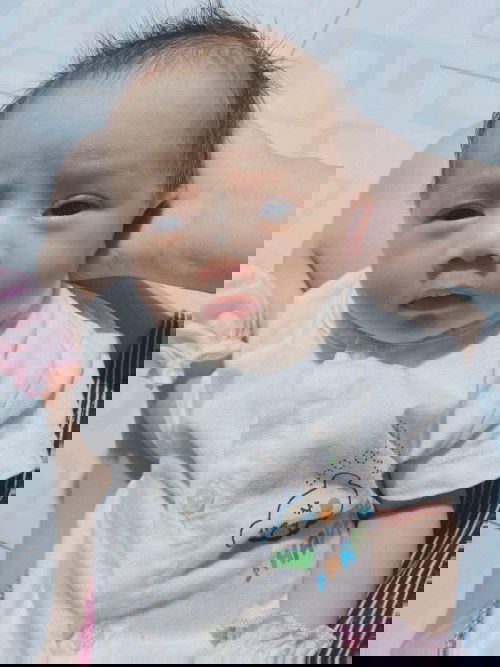 Thiếu sữa cho bé ti