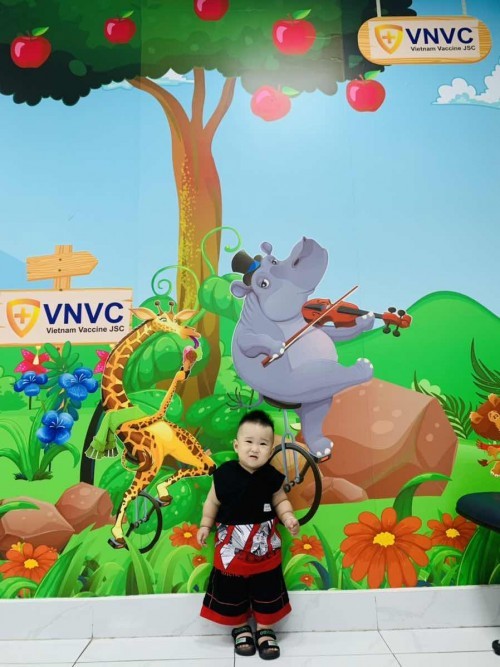 Bàn chải đánh răng và kem đr