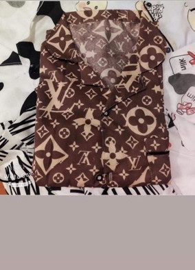 Các mom hỗ trợ và giúp e với ạ