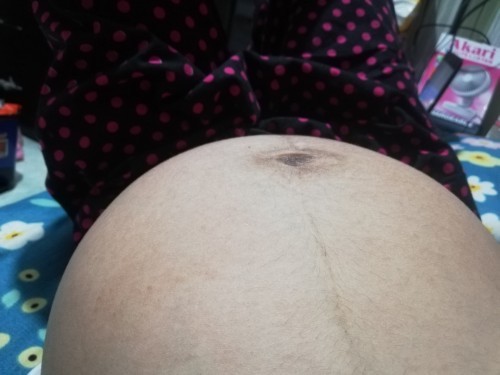35 weeks
Normal po ba na nananakit ang ilalim ng tiyan ko?