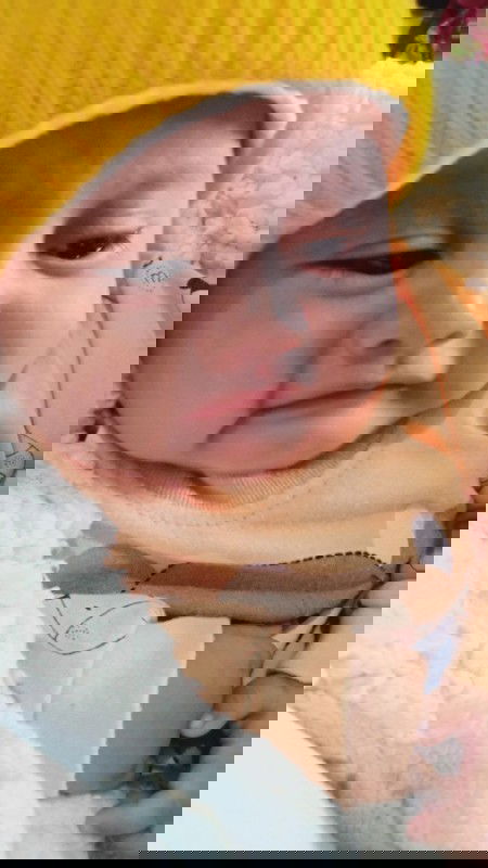 Baby sehat gk mesti gemoyyy ,yaa kan ???