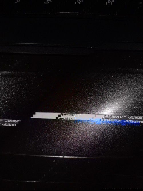 Tespek garis dua samar