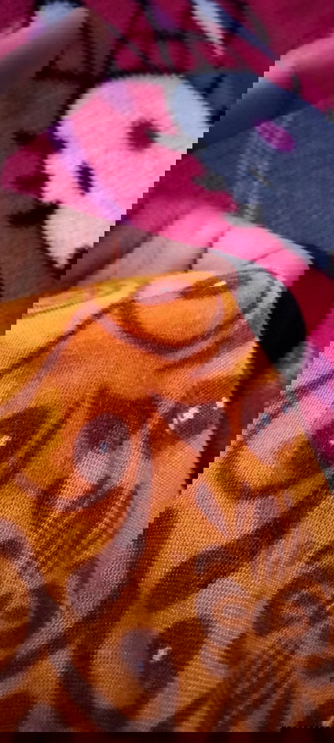 Lagi hamil 6 bulan, payudara mengeluarkan darah