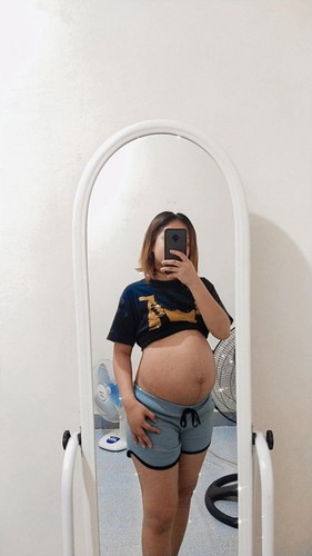 33 weeks and 5days Pregnant po ,
normal lang po ba nag LBM . yakult po kasi yong na inom ko lang.