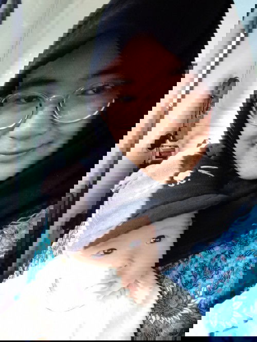 Membawa Anak Bekerja