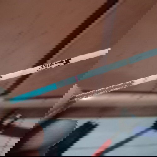 Garis 2 samar yg tebal bawah yg atas samar