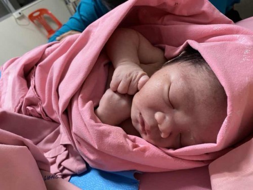 แตกแล้วจ้าาาา เจ็บนาน20ชั่วโมงเลยลูก