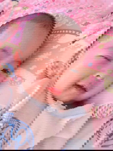 แนะนำนมผงเสริมหน่อยคะ พอดีน้องอายุ1เดือน15วัน ตัวไหนดีกินดีคะแม่ๆ