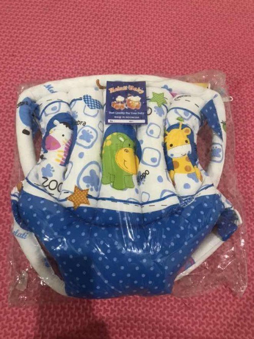 For sale, gendongan dijual gendongan