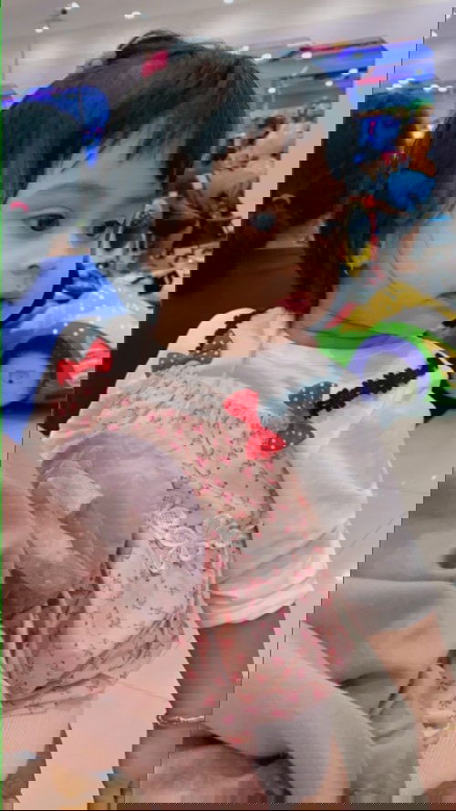 Tingkah unik debay mainan nen saat mandi