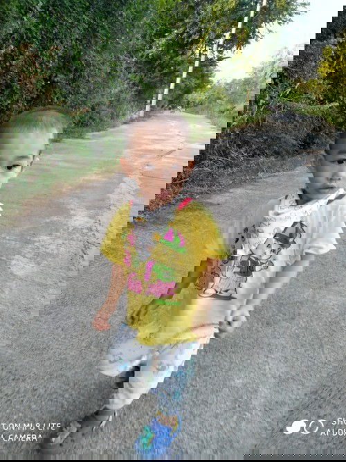 โกน/ตัดผมลูก เมื่อผมขึ้นใหม่มาเกิดแตกปลาย ทำไงดีคะ