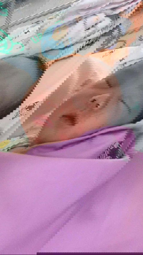 คลอดน้องได้4วันแล้ว น้องนอนเยอะ