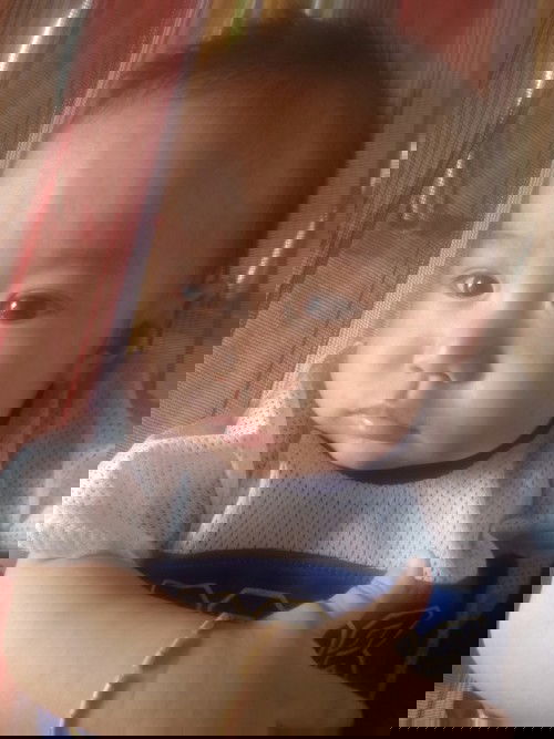 Bé em mới hết sốt hôm qua hôm nay lại nổi mẩn đỏ hết cả người  v có s k các mom nhỉ