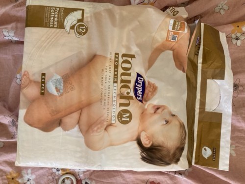 Drypers Touch medium diaper
