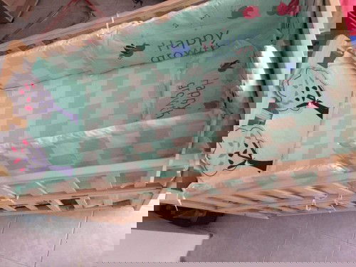 เปลเด็กค่ะ