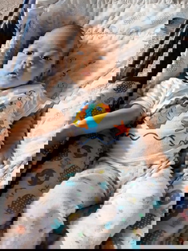 แม่ลูกอ่อน