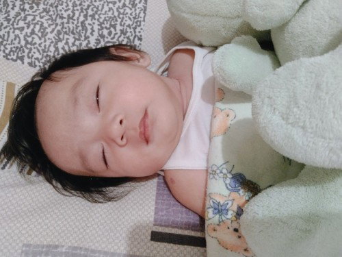 Rashes and fever ng baby ko (2months old)