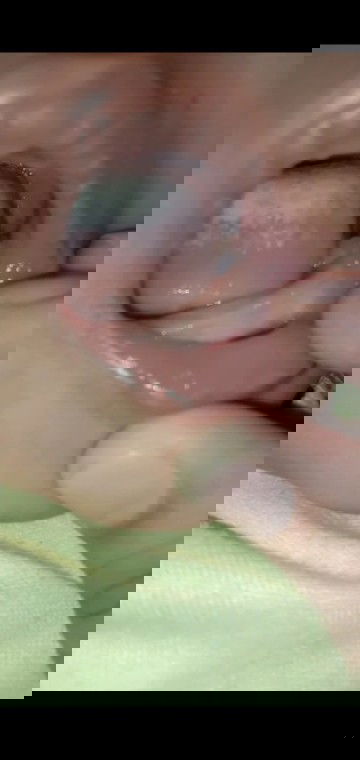 Mulut gusi baby umur 2bulan