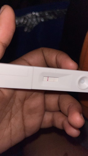 Sye baru first time mengandung , sye cume nak tau . Knp 2 kali sye buat pregnant test . Due2 samar ye .Nk tau sbbnye knp