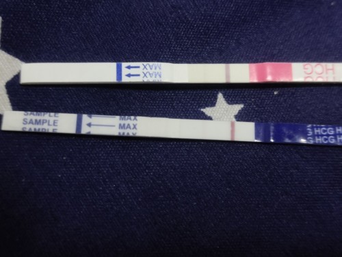 ทดสอบการตั้งครรภ์แล้วขีดที่สองขึ้นมากแบบจางมากๆทั้งสองครั้งแบบนี้ท้องไหมคะ