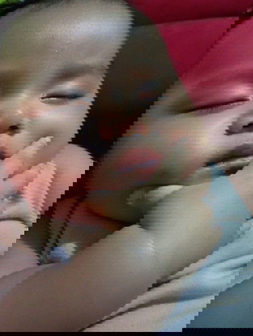 Bayiku umur 4 bulan beratnya 9,5 Alapakah normal full asi?