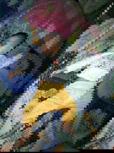 Bé nhà mình 5thang hay bị khò khè khi con ngủ rất khó thở mn có cách nào chỉ giúp mình với ạ